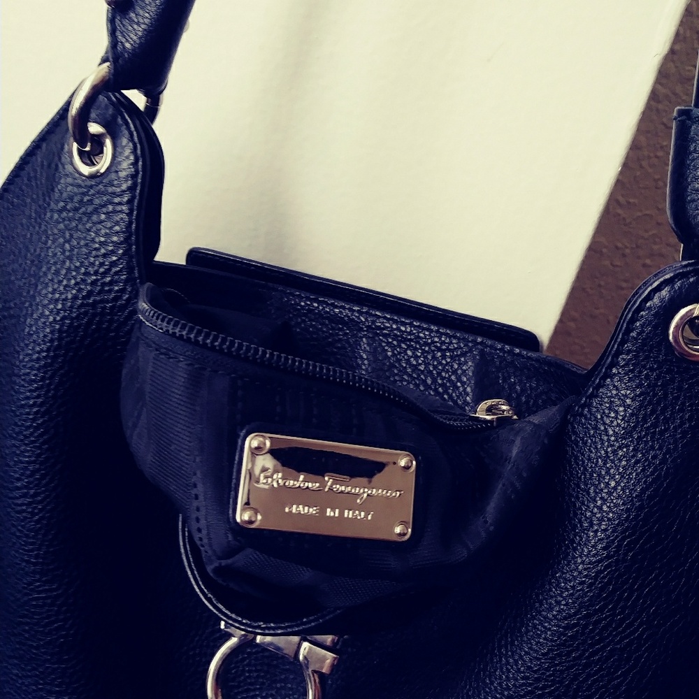 Salvatore purse